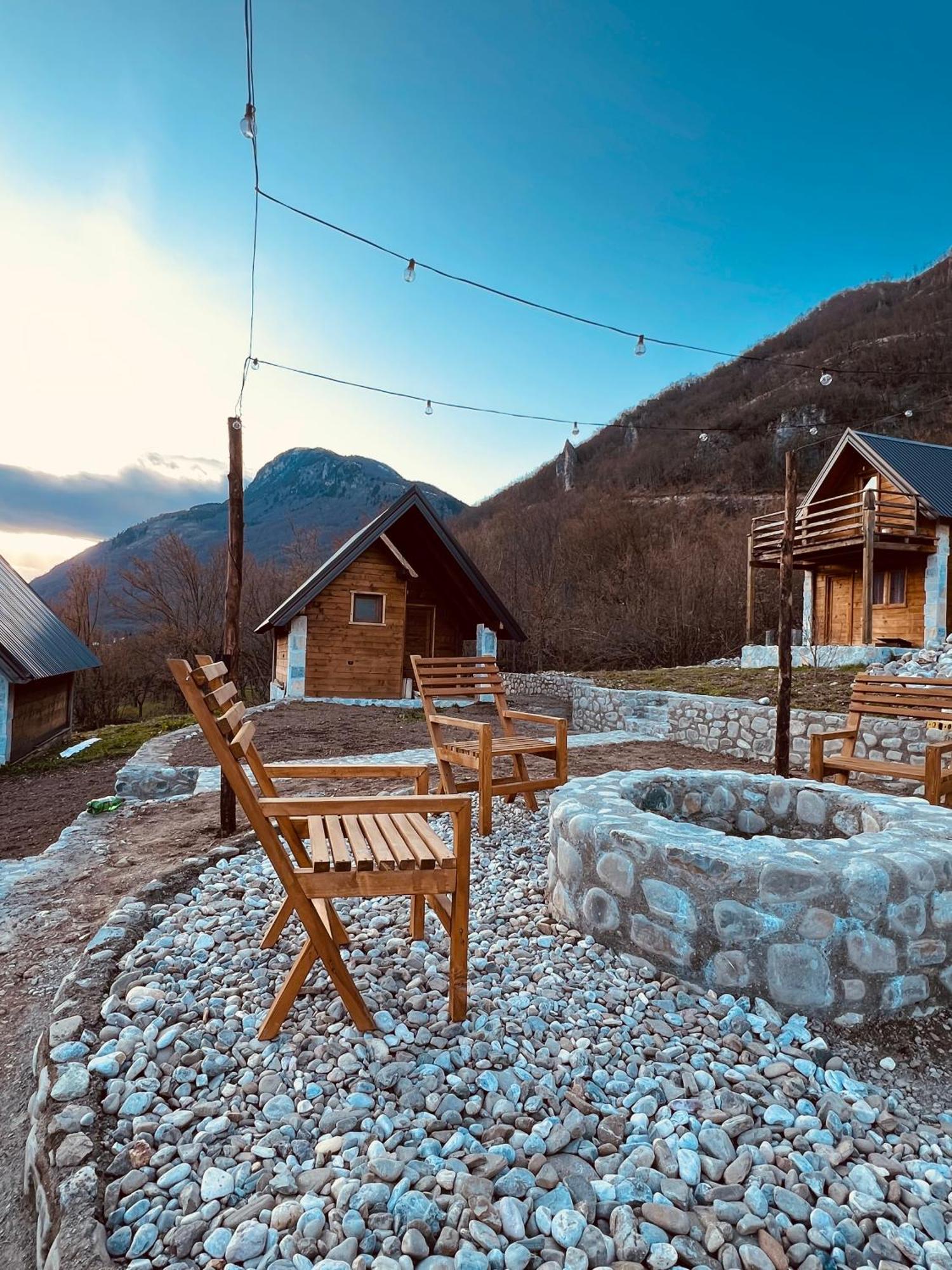 Hostal Ethno Star Bojovic Gusinje Exterior foto